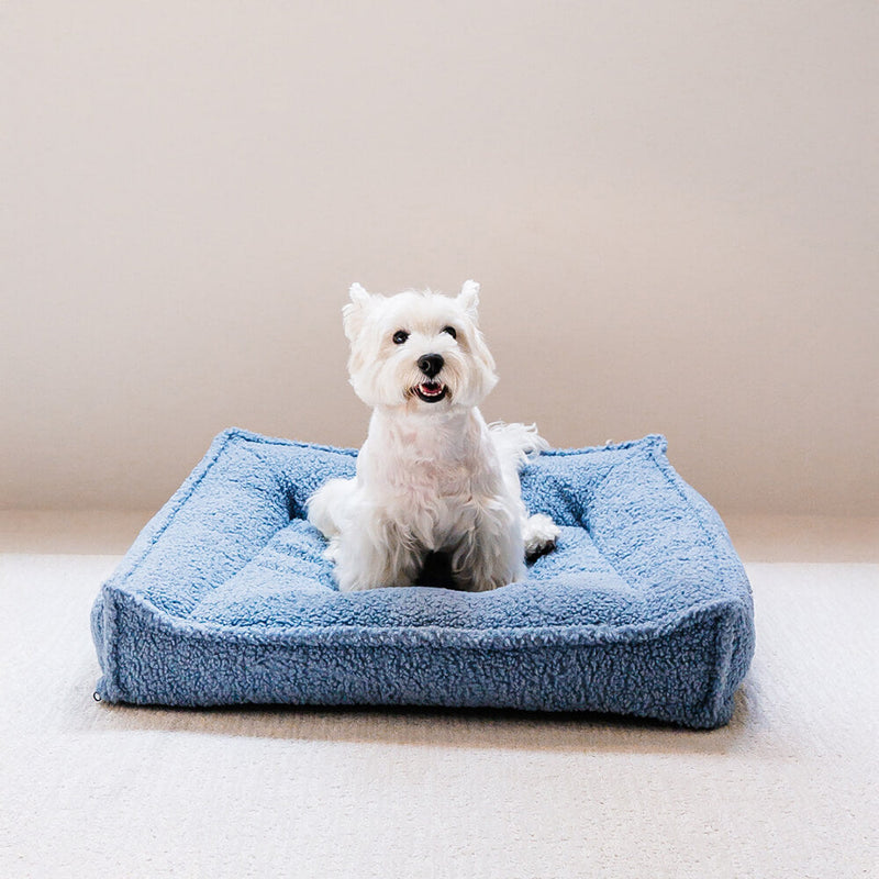 Cama para Cães e Gatos com Suporte curvo em Tecido Teddy Impermeável