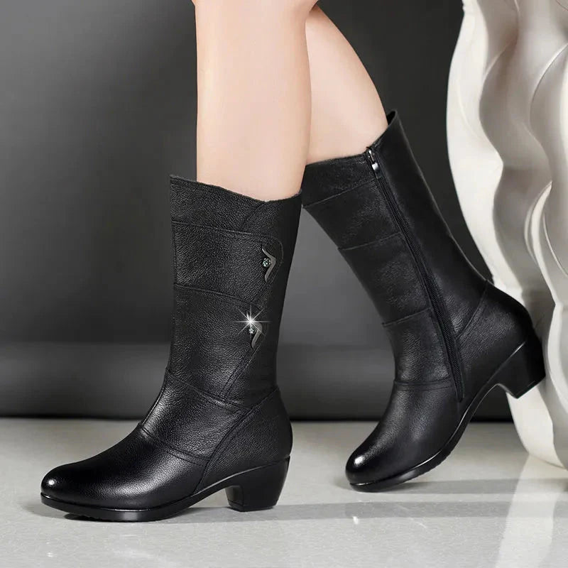 Bota Feminina Couro Peluciada Inverno Carol